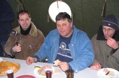 Od lewej Andrzej SQ8ISP, Mirek SP8GJB i Mariusz SQ8JCB