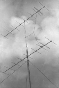 Zestaw sfazowanych anten 2 x 9-ele Yagi