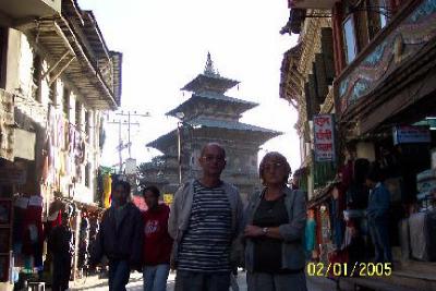 SP8AWL i 9N7JO na ulicy w Katmandu